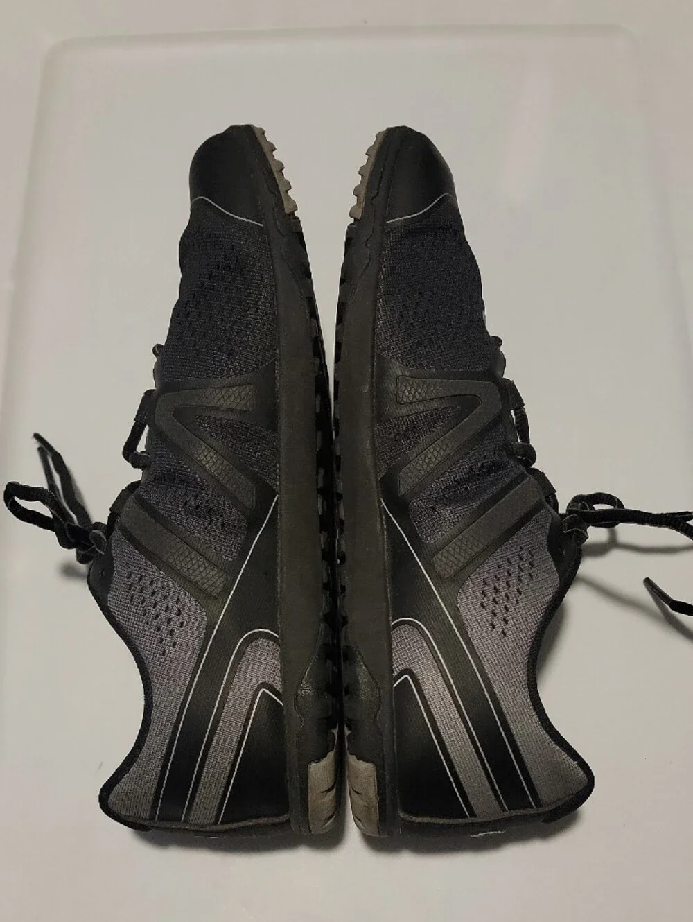 Xero HFS-11 Black Minimalist Athletic Sneakers Women's Size 9.5